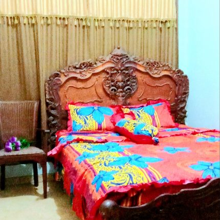 Maxzer Penginapan Menara Asri Kudus